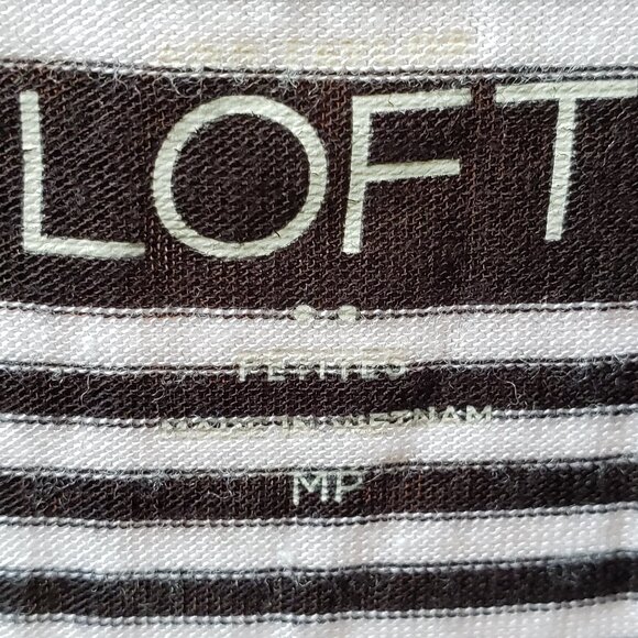 EUC LOFT soft wear sleeveless in radiant black / white stripes allover (MP) - Picture 2 of 3